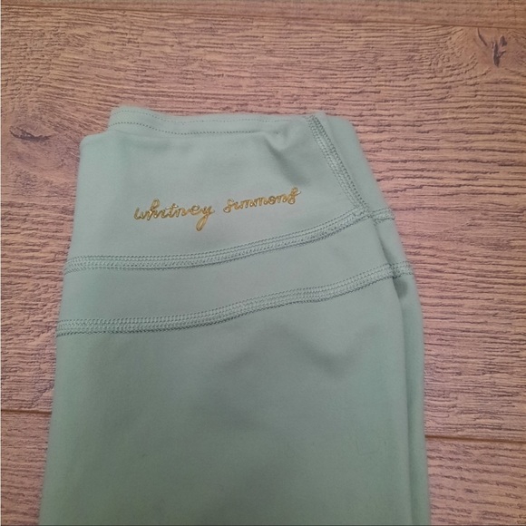 Whitney Simmons x Gymshark high rise moss green legging - Picture 5 of 12